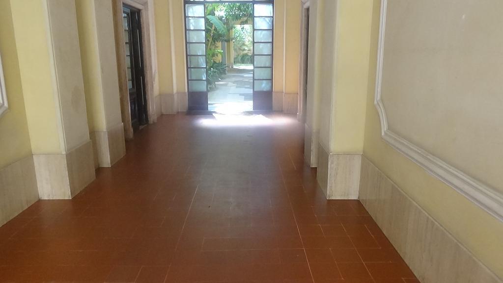 Bed And Breakfast Adduci'S House Рим Экстерьер фото