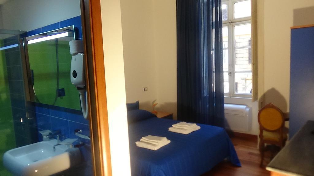 Bed And Breakfast Adduci'S House Рим Экстерьер фото